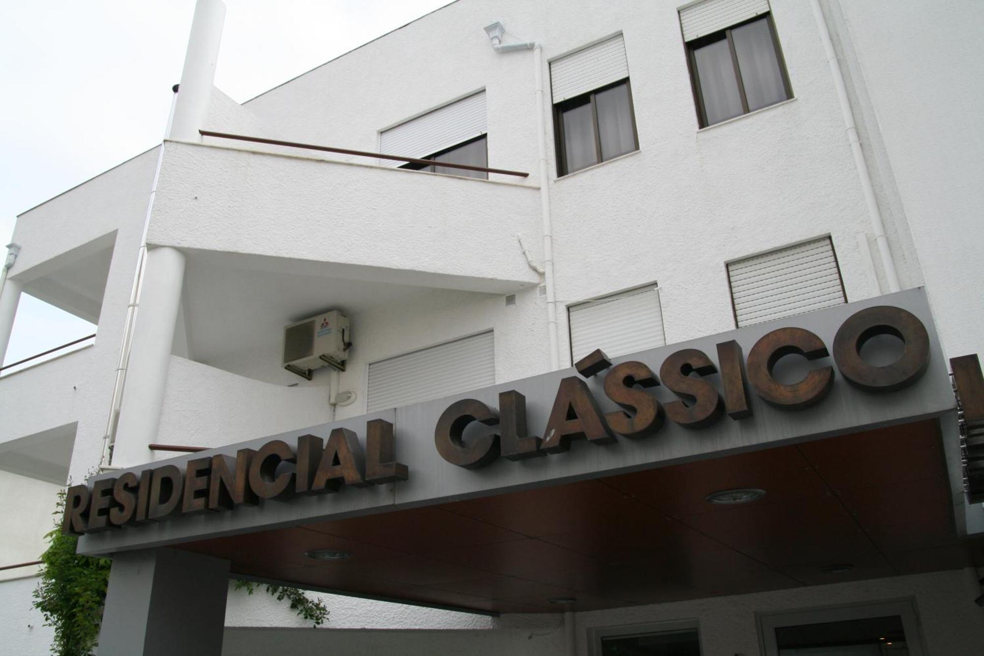 Residencial Classico Вила-Реал Экстерьер фото